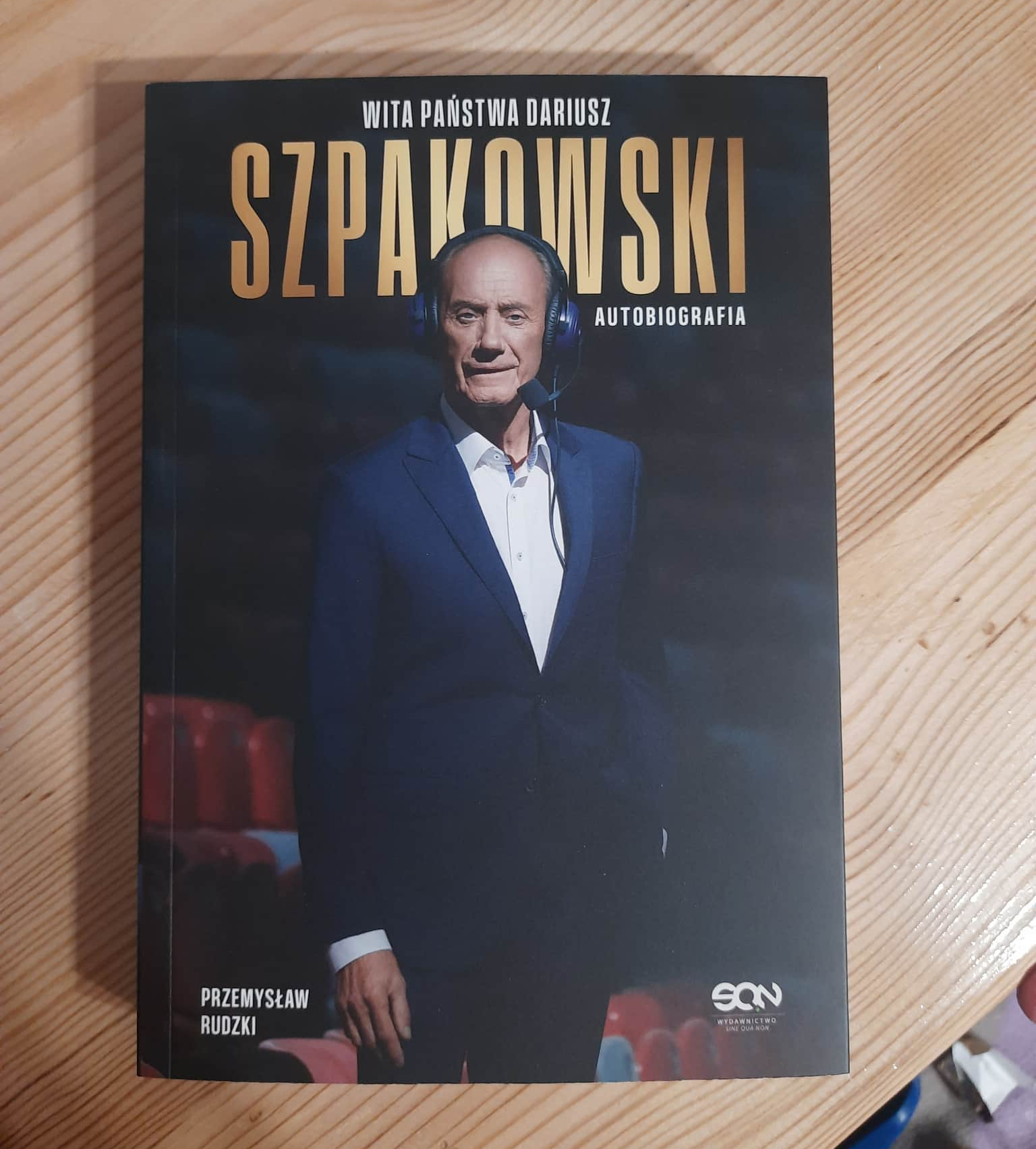 halo-warszawa-recenzja