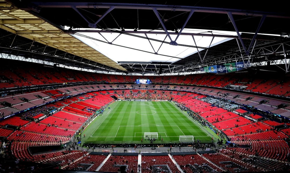 fa-cup-gdzie-ogladac-polfinaly-2025-26-transmisja-tv-i-online-za-darmo